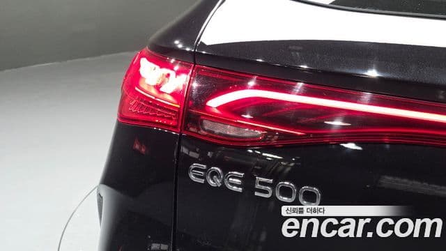 Mercedes-Benz EQE SUV 2023 — ფოტო 5/34