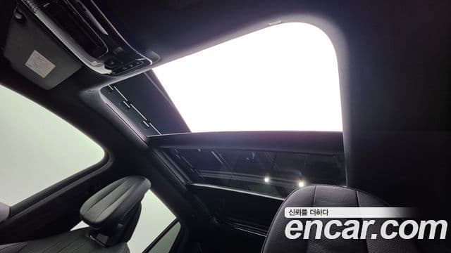 Mercedes-Benz EQE SUV 2023 — ფოტო 24/34