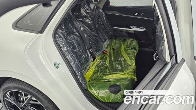 Kia K5 2026 — Photo 17/20