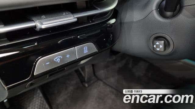Genesis G80 2024 — Photo 23/35