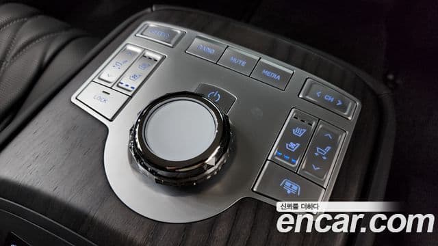 Genesis G80 2024 — Photo 20/35