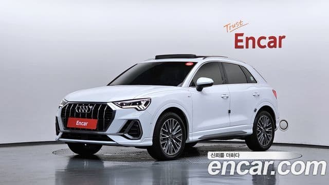 Audi Q3 2022 — Фото 1/20
