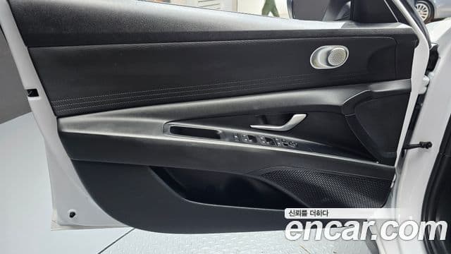Hyundai The New Avante Hybrid 2021 — Şəkil 16/32