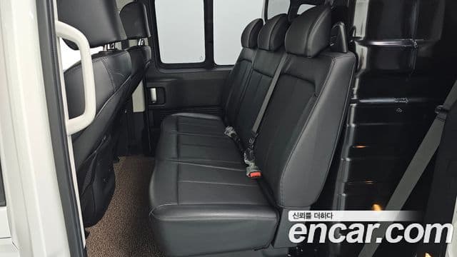 Hyundai Staria 2021 — ფოტო 10/20