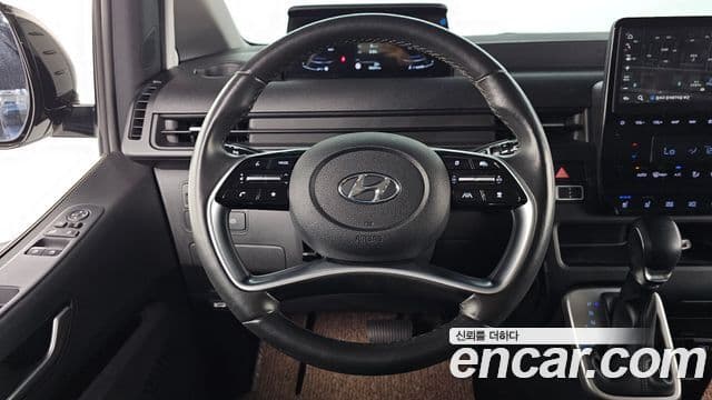 Hyundai Staria 2021 — ფოტო 12/20