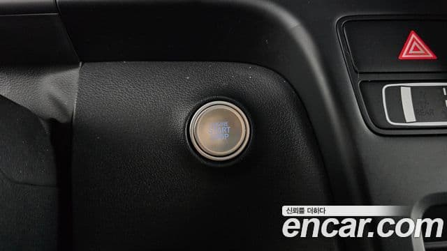 Hyundai Staria 2021 — Photo 12/33
