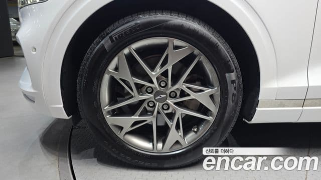Genesis GV70 2021 — ფოტო 5/20