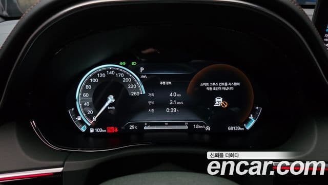 Genesis GV70 2021 — ფოტო 8/20