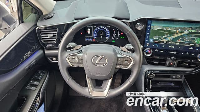 Lexus NX350h 2024 — Şəkil 13/20