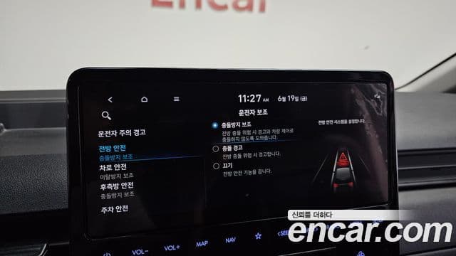 Hyundai Staria 2021 — Фото 17/20