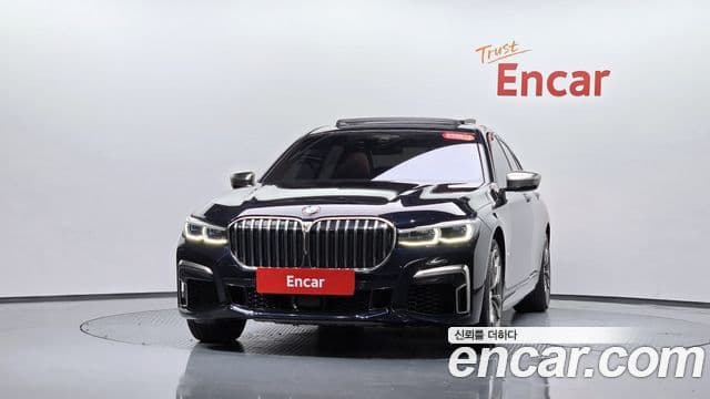 BMW 7 Series 2020 — Şəkil 1/36