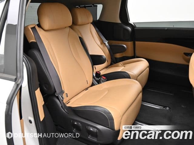 Kia Carnival 2021 — Şəkil 11/20