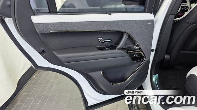 Land Rover Range Rover Sport 2025 — Photo 11/36