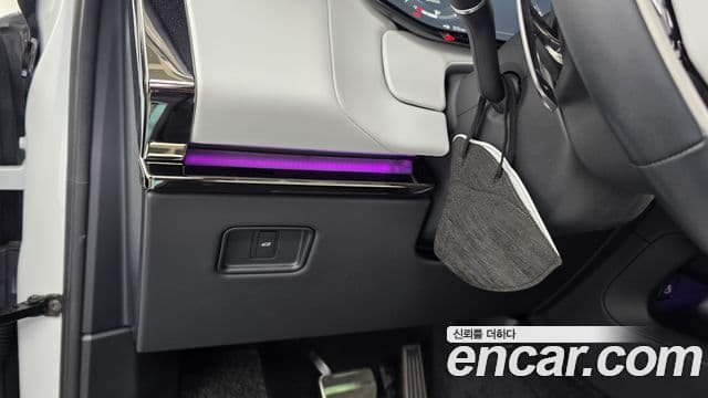 Land Rover Range Rover Sport 2025 — Photo 8/36