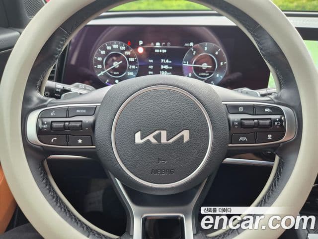 Kia Sportage 2024 — ფოტო 18/20