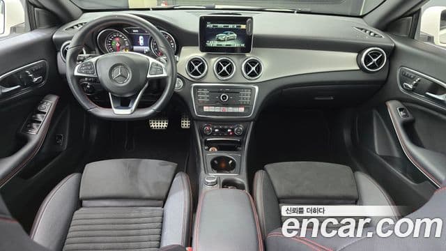 Mercedes-Benz CLA-Class 2018 — ფოტო 1/31