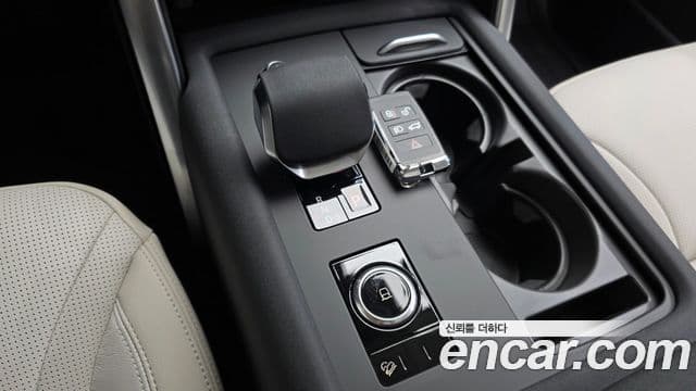 Land Rover Discovery 5 2026 — ფოტო 13/20
