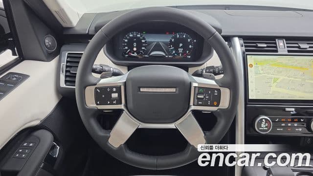 Land Rover Discovery 5 2026 — ფოტო 15/20