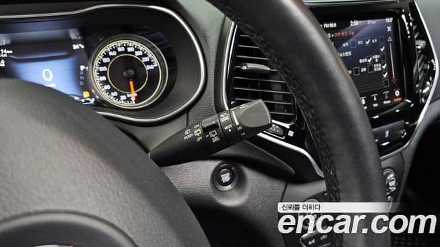 Jeep Cherokee 2021 — фото 20 из 20