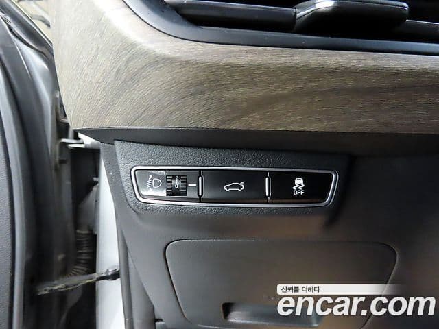 Kia K8 2021 — Şəkil 14/20