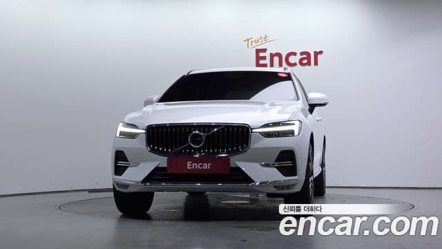 Volvo XC60 2023 — Фото 3/20