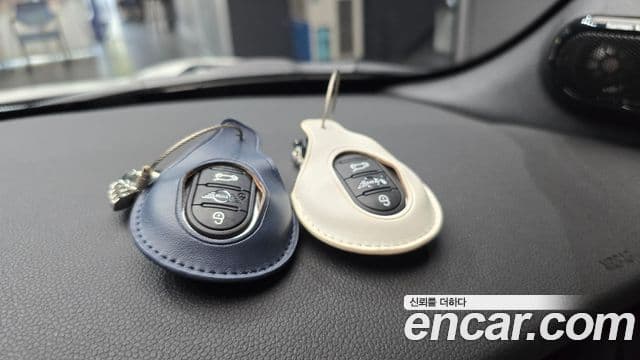 Mini Cooper S Convertible 2024 — Photo 30/30