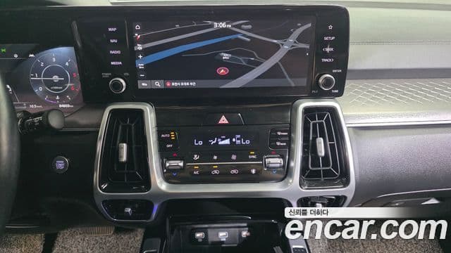 Kia Sorento 2020 — ფოტო 15/20