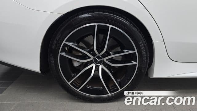 Mercedes-Benz CLS-Class 2022 — Фото 5/20