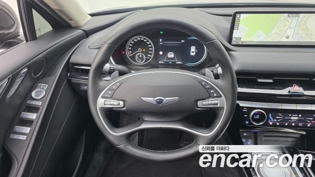 Genesis G80 2022 — ფოტო 18/20