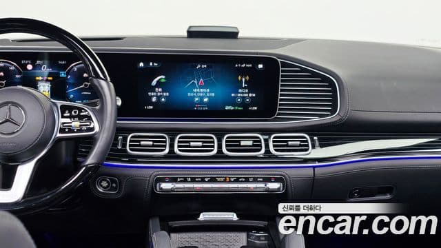 Mercedes-Benz GLS-Class 2022 — ფოტო 14/20