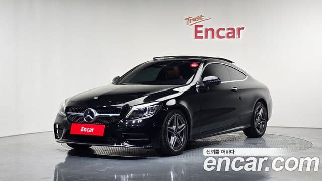 Mercedes-Benz C-Class 2020 — ფოტო 1/20