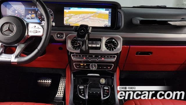 Mercedes-Benz G-Class 2020 — ფოტო 14/20