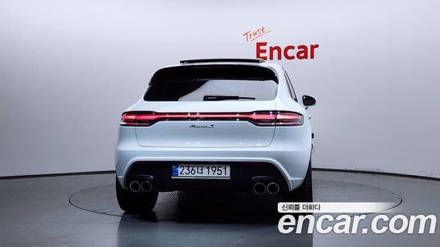 Porsche Macan 2022 — Şəkil 4/20