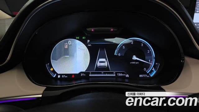 Genesis GV70 2021 — ფოტო 8/20