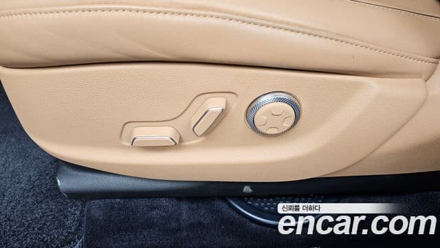 Genesis GV80 2022 — Photo 10/37