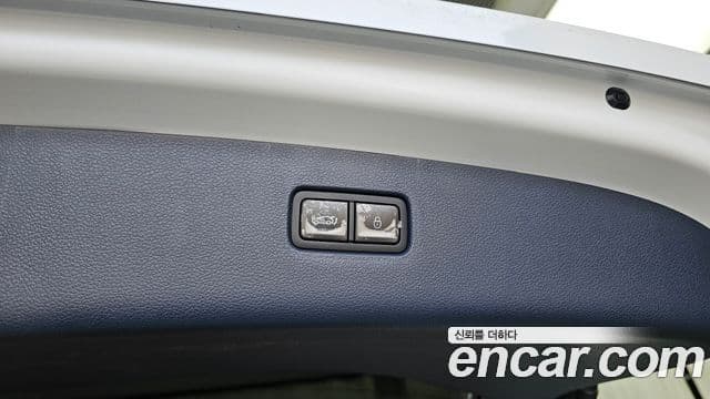 Genesis GV80 2022 — Photo 31/37