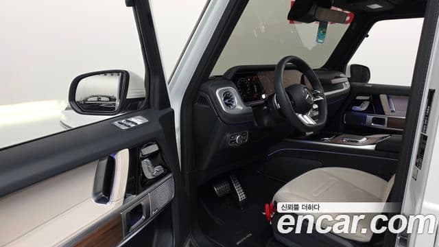 Mercedes-Benz G-Class 2025 — Şəkil 10/20