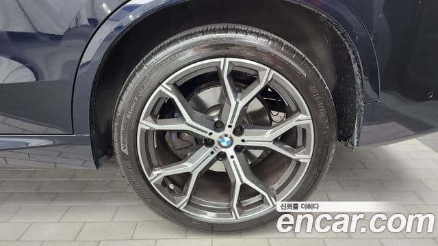 BMW X5 2021 — Şəkil 20/32