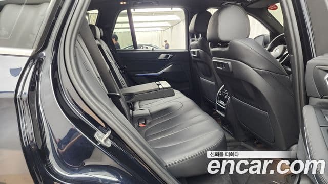 BMW X5 2021 — Şəkil 31/32