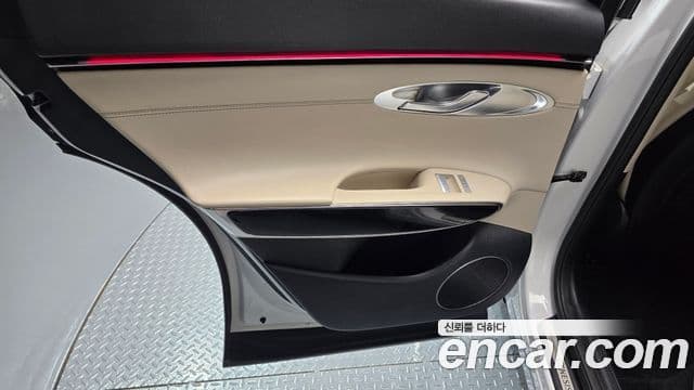 Genesis GV70 2025 — ფოტო 2/30