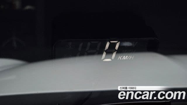 Genesis GV70 2025 — ფოტო 9/30