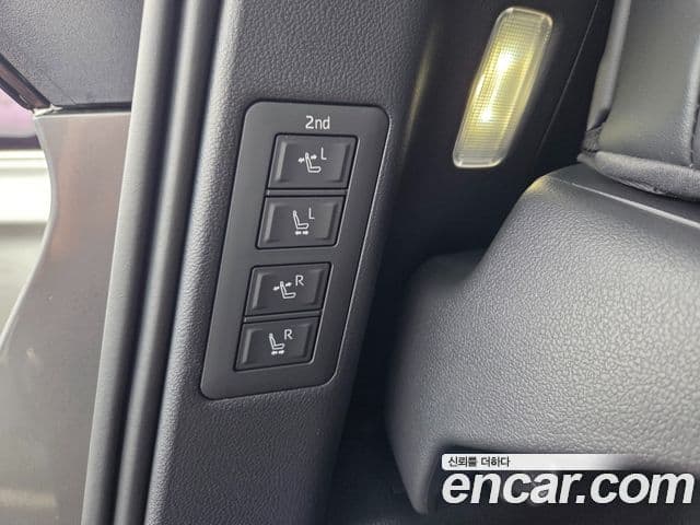Toyota Alphard 2024 — ფოტო 14/20
