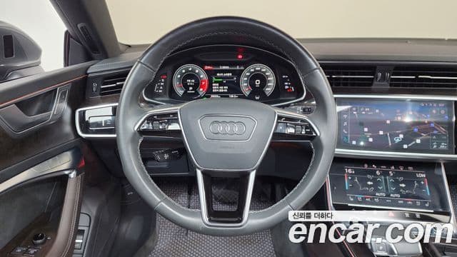 Audi A7 2021 — Şəkil 13/20
