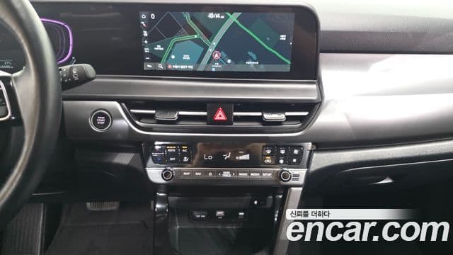 Kia Seltos 2024 — ფოტო 13/20