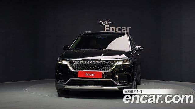 Kia Carnival 2021 — ფოტო 3/20