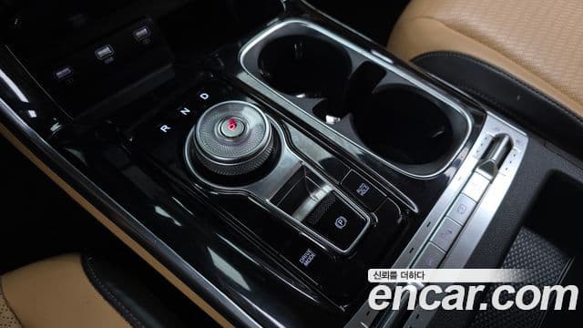 Kia Carnival 2021 — ფოტო 9/20