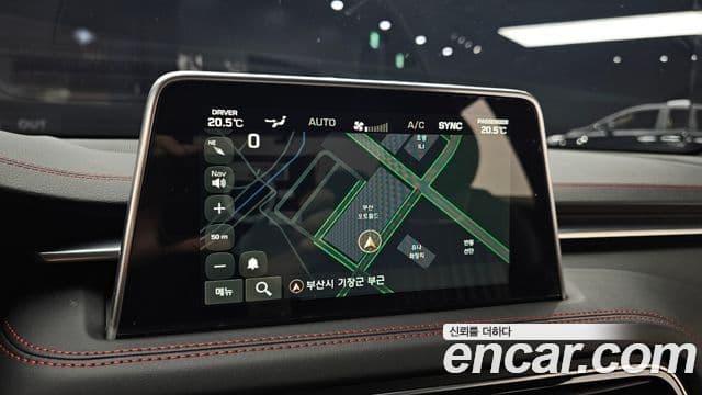 Genesis G70 2019 — ფოტო 16/20