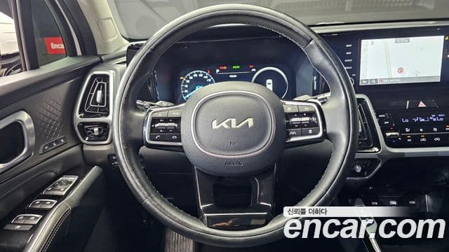 Kia Sorento 2023 — Фото 13/20