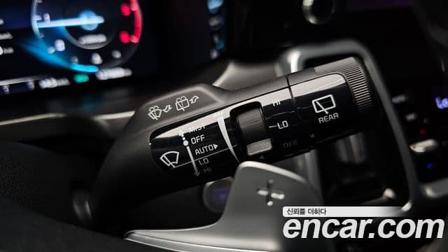 Kia Sorento 2023 — Фото 16/20