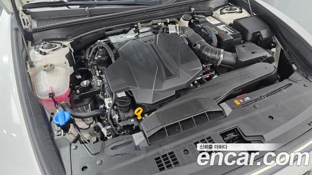 Hyundai Grandeur 2023 — ფოტო 6/20